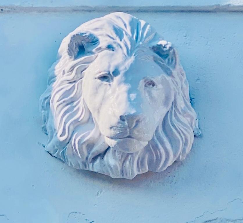 The Lazy Lion - Spacious 2 Bedroom - Town Centre Holiday Home Apartment Port Glasgow Eksteriør billede